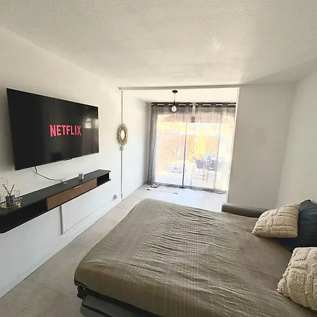 Apartamento à 1 Min De La Plage, Parking Inclus